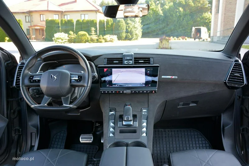 DS Automobiles DS 7 Crossback 24