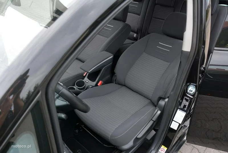 Toyota Verso 22