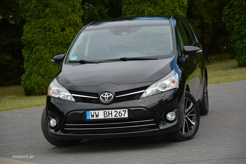 Toyota Verso 2