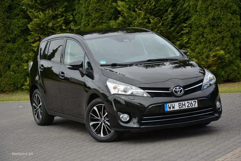 Toyota Verso 9