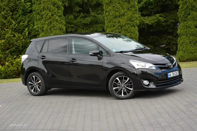 Toyota Verso 10