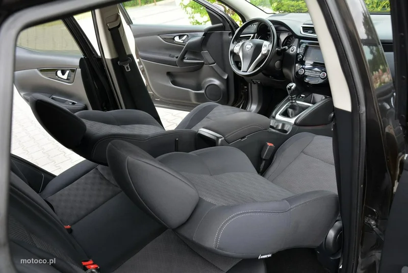 Nissan Qashqai 15