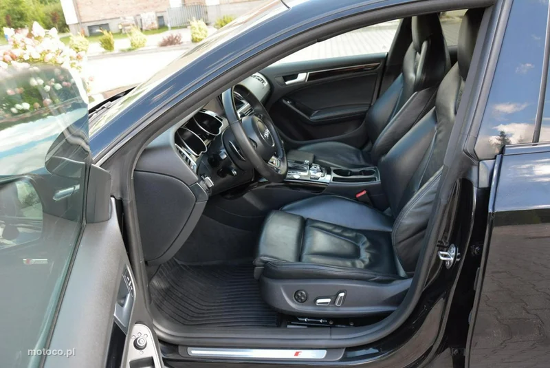 Audi A5 8T 15