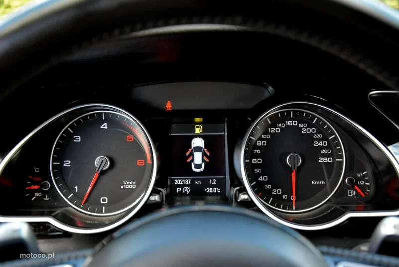 Audi A5 8T 27