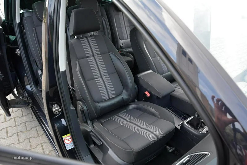 Volkswagen Sharan 7N 18
