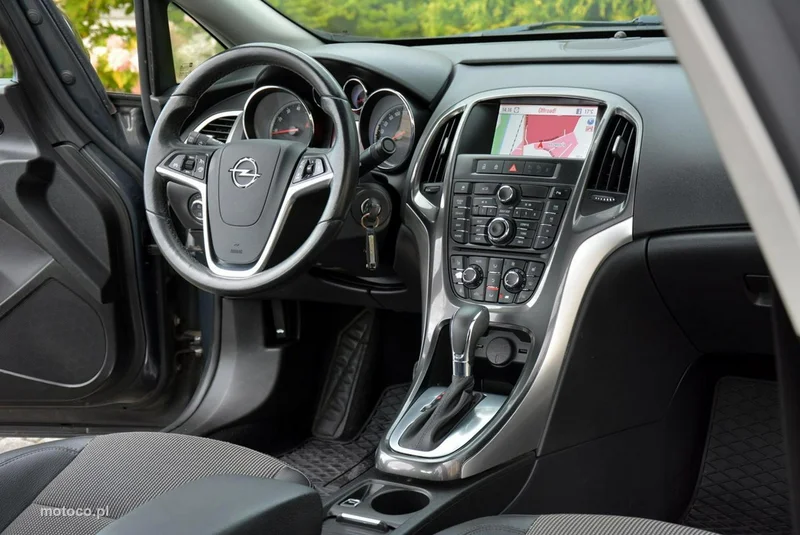Opel Astra J 20