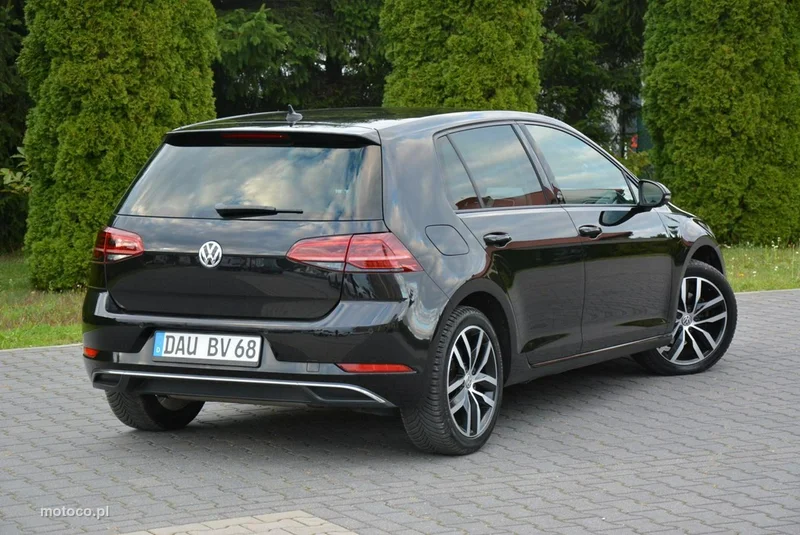 Volkswagen Golf VII 13