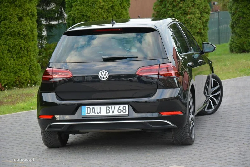 Volkswagen Golf VII 14