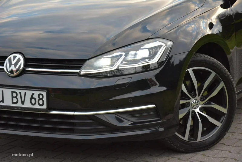 Volkswagen Golf VII 5