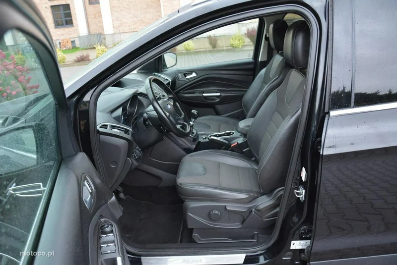 Ford Kuga II 18
