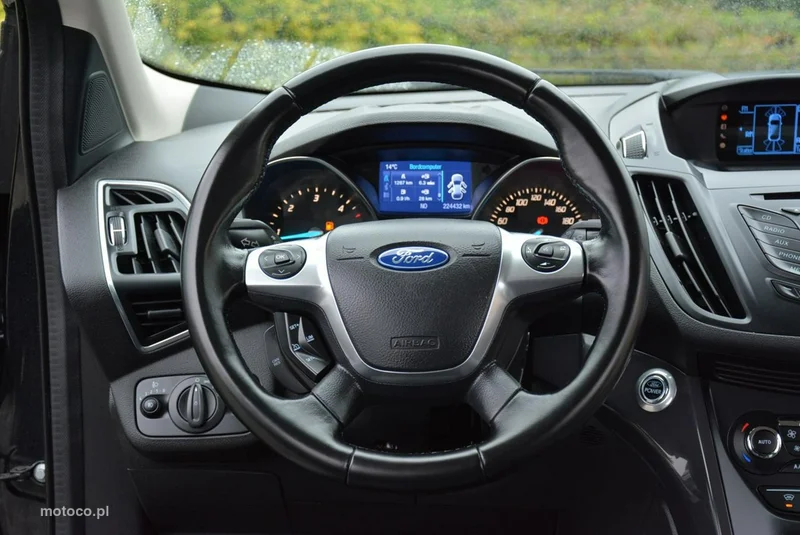 Ford Kuga II 21