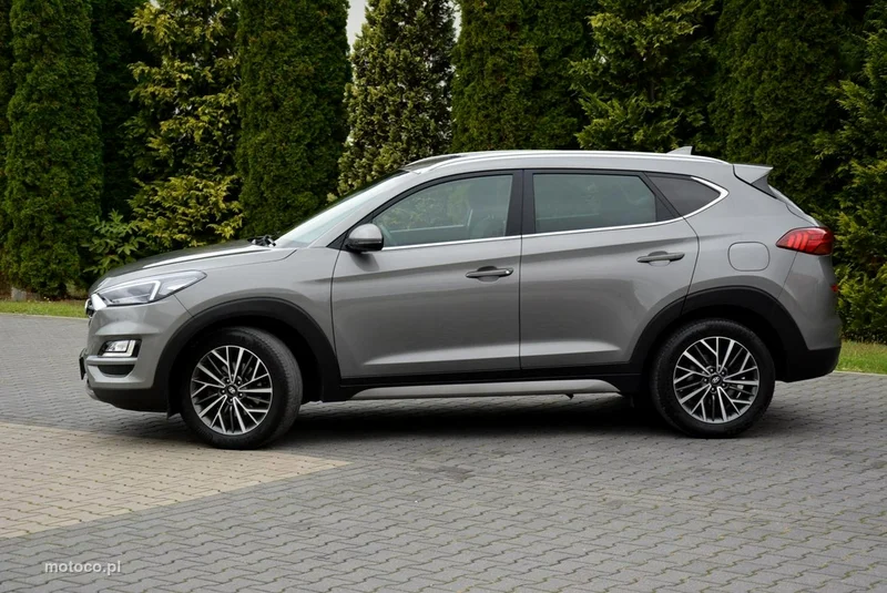 Hyundai TUCSON 4