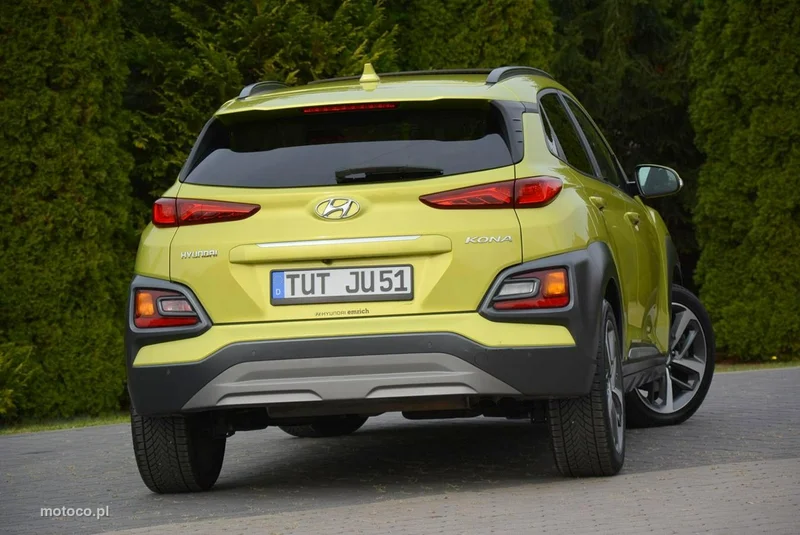 Hyundai KONA 13