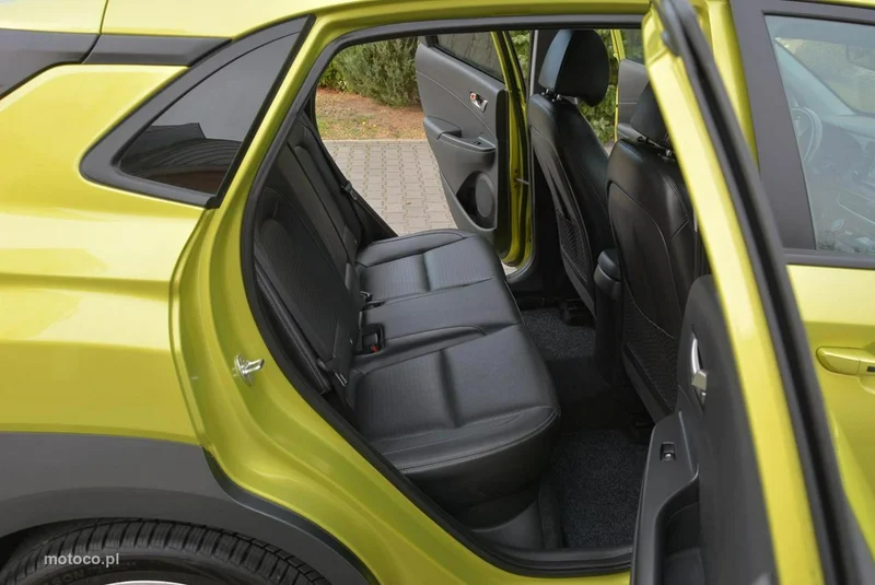 Hyundai KONA 14