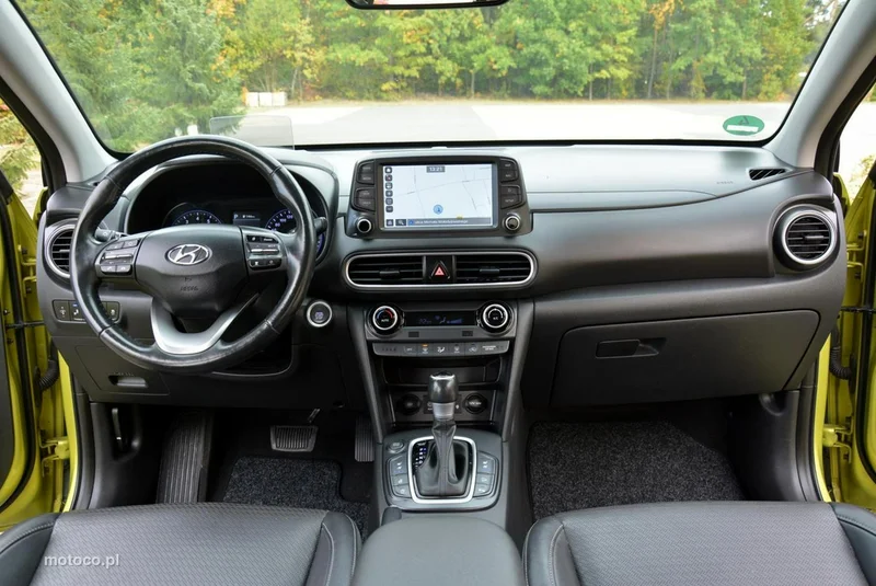 Hyundai KONA 22