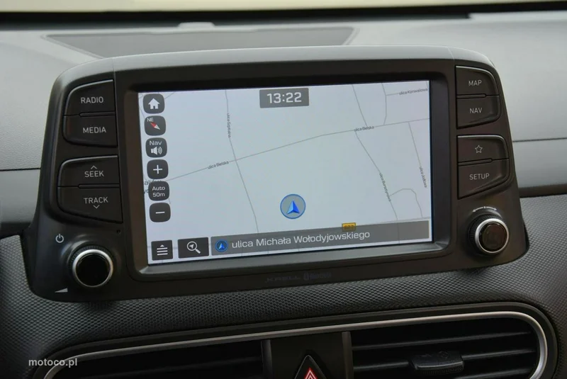 Hyundai KONA 27