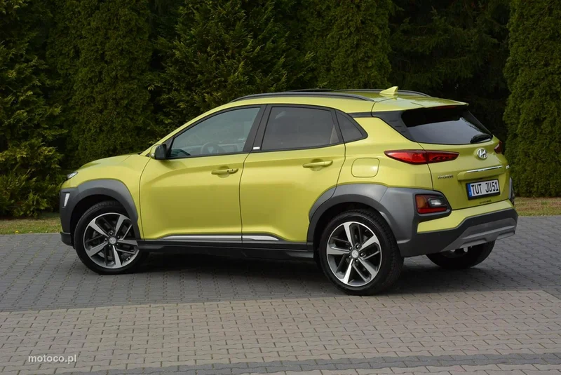 Hyundai KONA 4