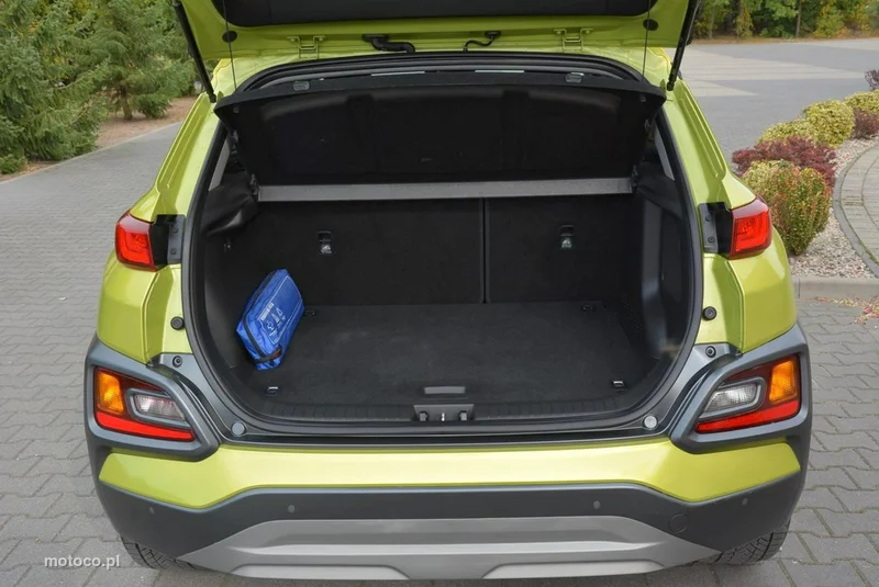 Hyundai KONA 39