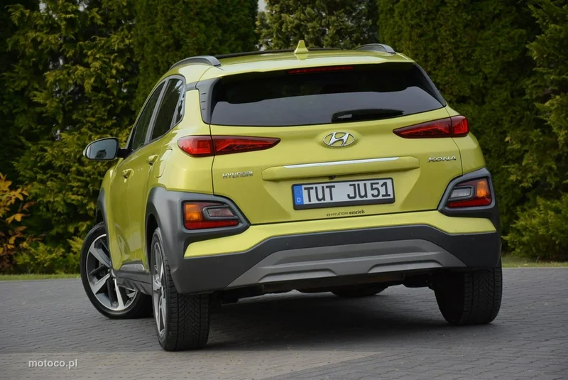 Hyundai KONA 6