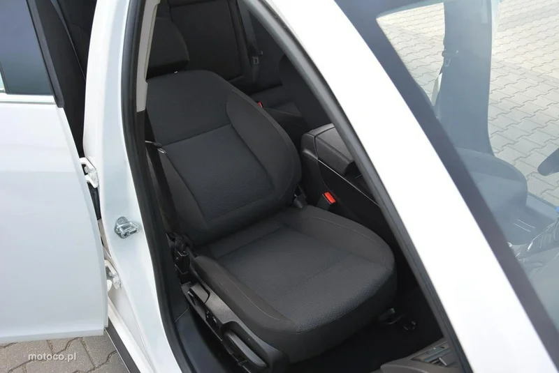 Opel Insignia A 16
