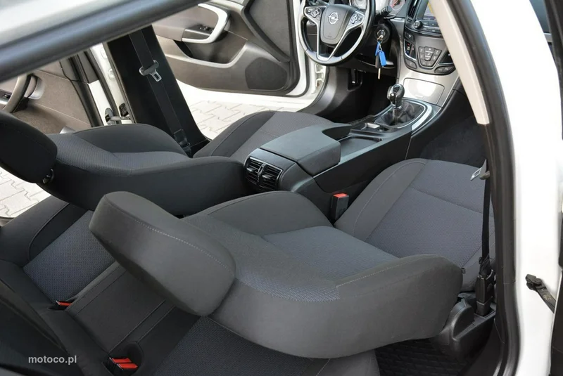 Opel Insignia A 17