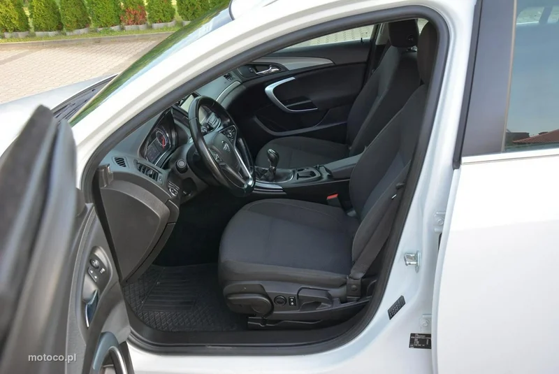Opel Insignia A 19