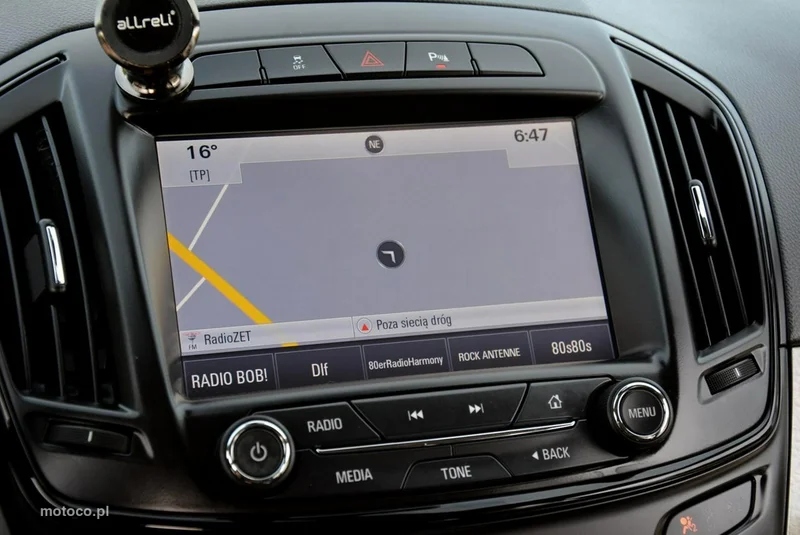 Opel Insignia A 24