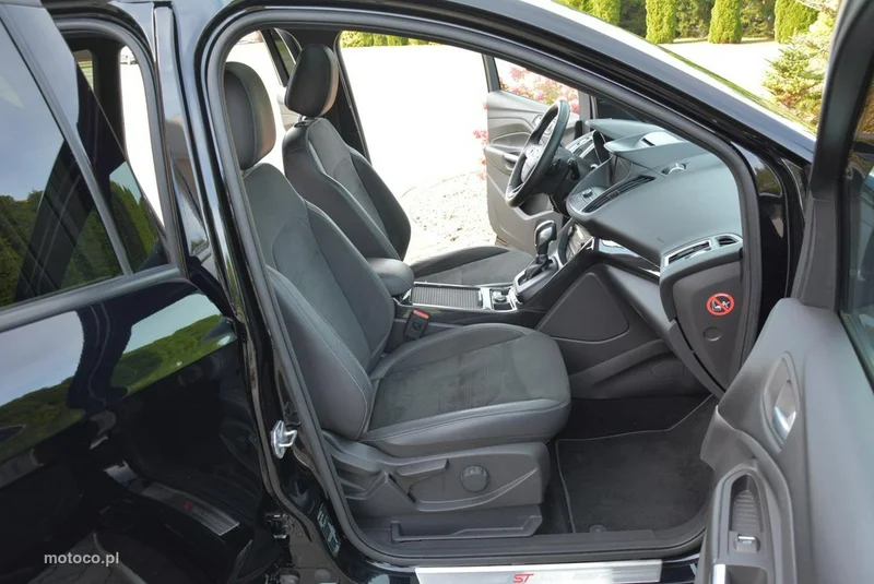 Ford Kuga II 16