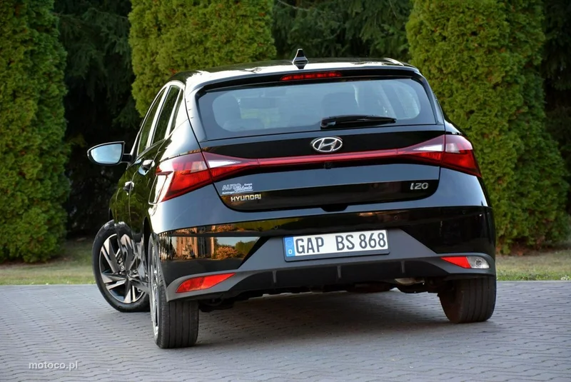Hyundai i20 6