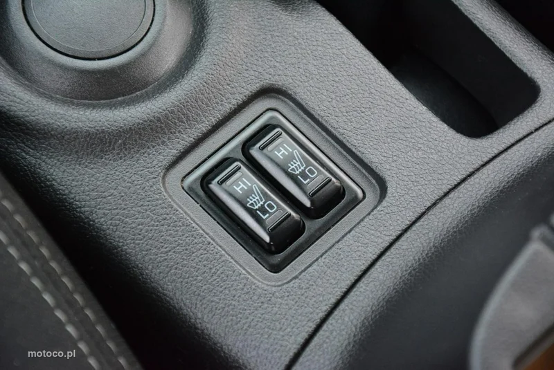 Mitsubishi Outlander 26
