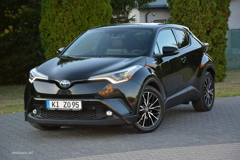 Toyota C-HR AX10 3