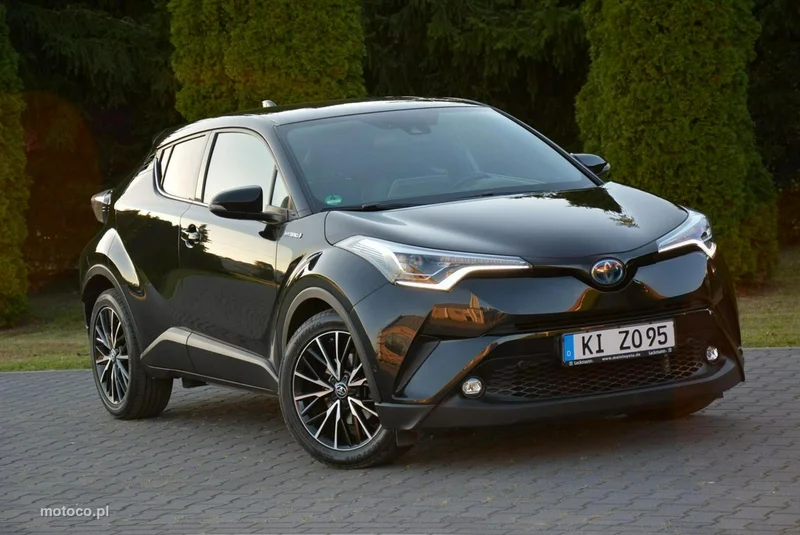 Toyota C-HR AX10 9