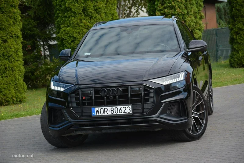 Audi SQ8 3