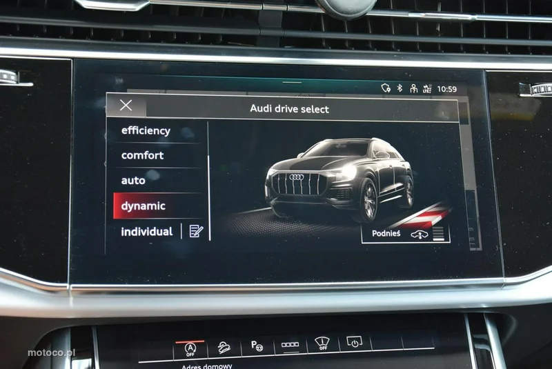 Audi SQ8 25