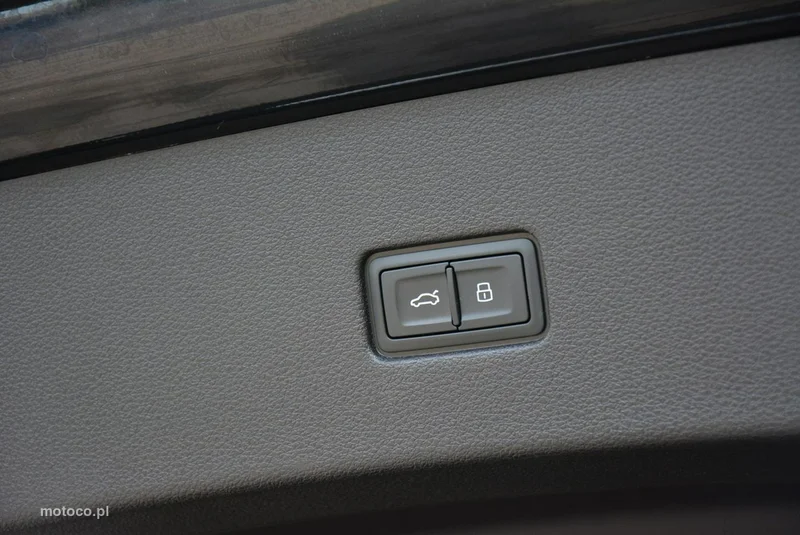 Audi SQ8 29
