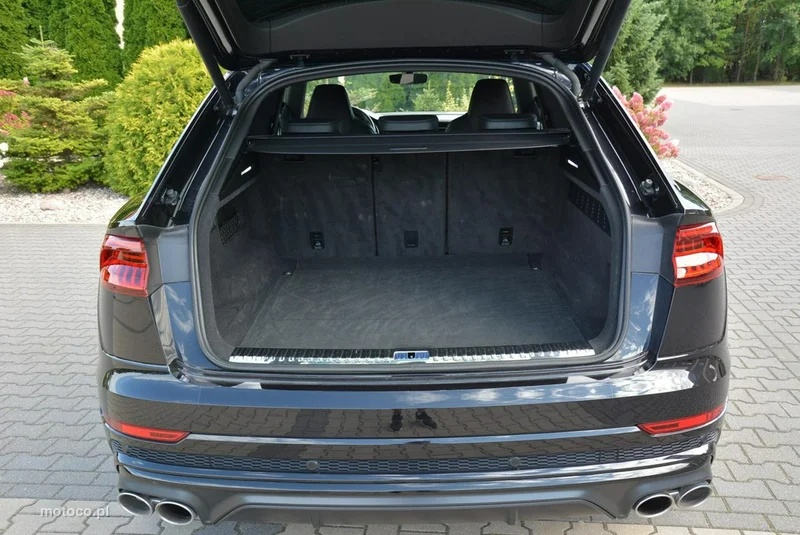 Audi SQ8 38
