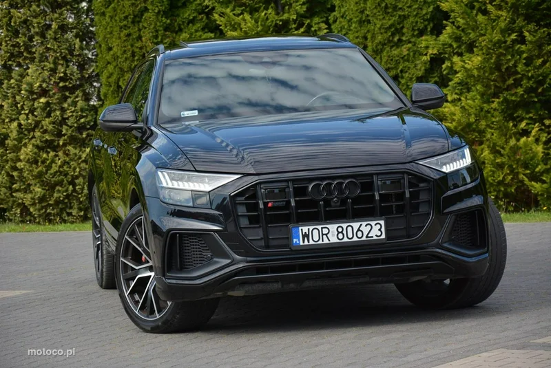 Audi SQ8 7