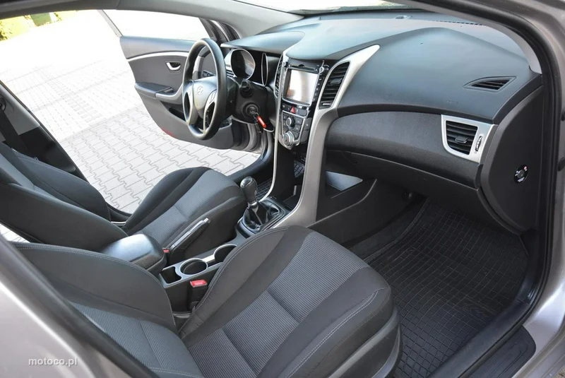 Hyundai i30 16
