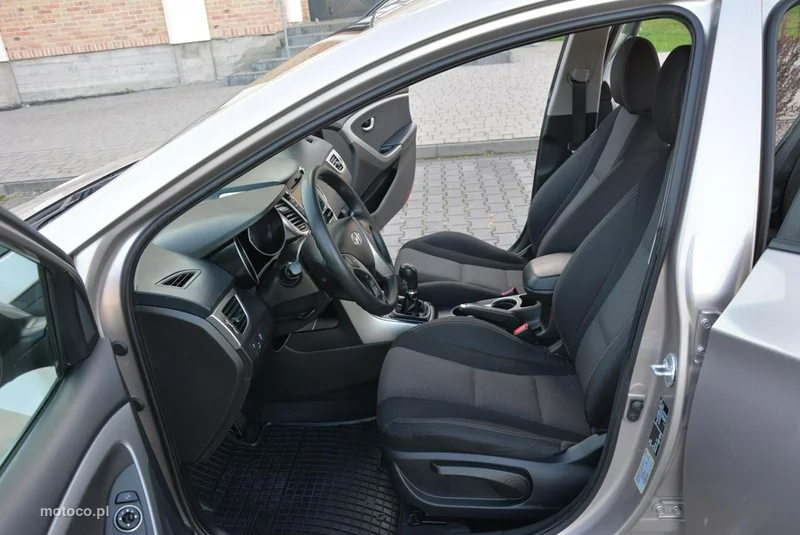 Hyundai i30 17