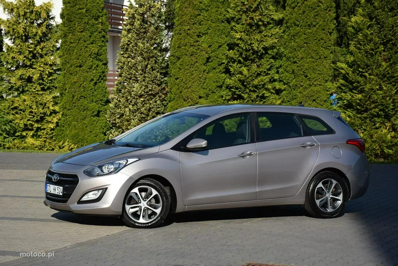Hyundai i30 4