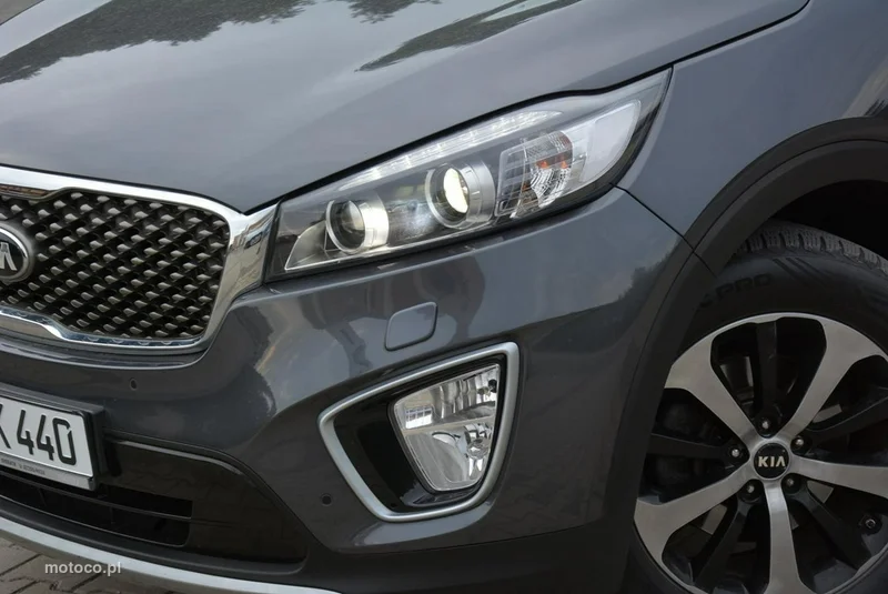 Kia Sorento 4