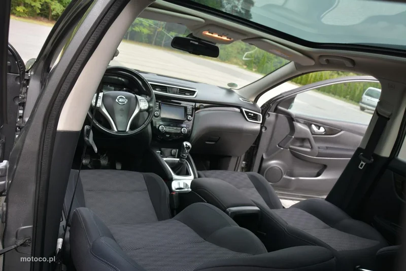 Nissan Qashqai 22