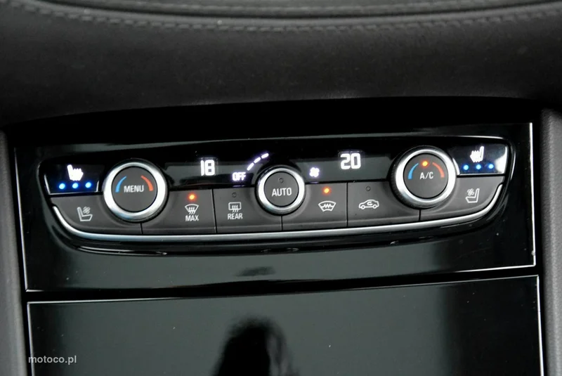 Opel Grandland X 30