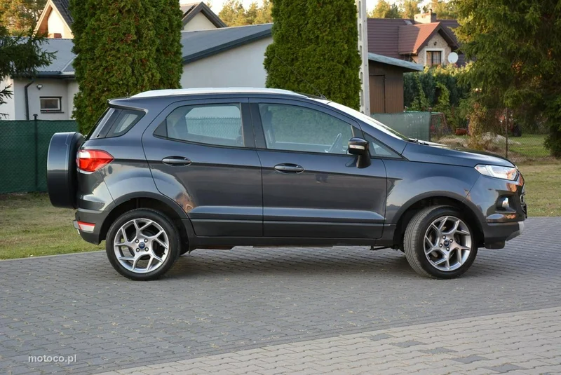 Ford EcoSport 12