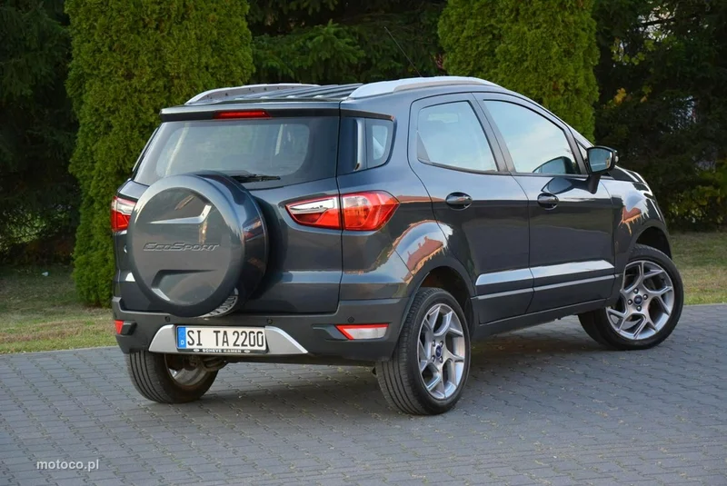 Ford EcoSport 13