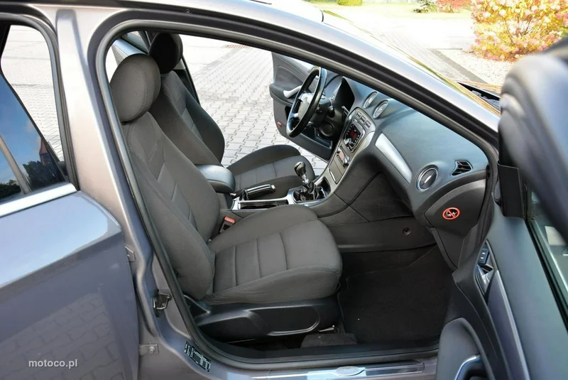 Ford Mondeo IV 16