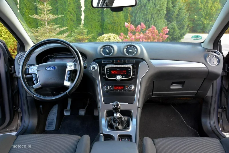 Ford Mondeo IV 22