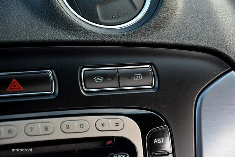 Ford Mondeo IV 26