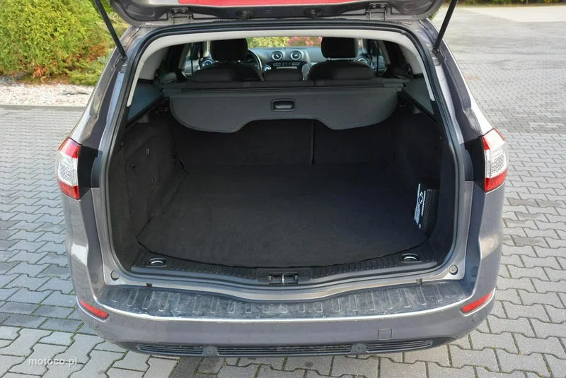 Ford Mondeo IV 33