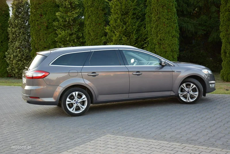 Ford Mondeo IV 11